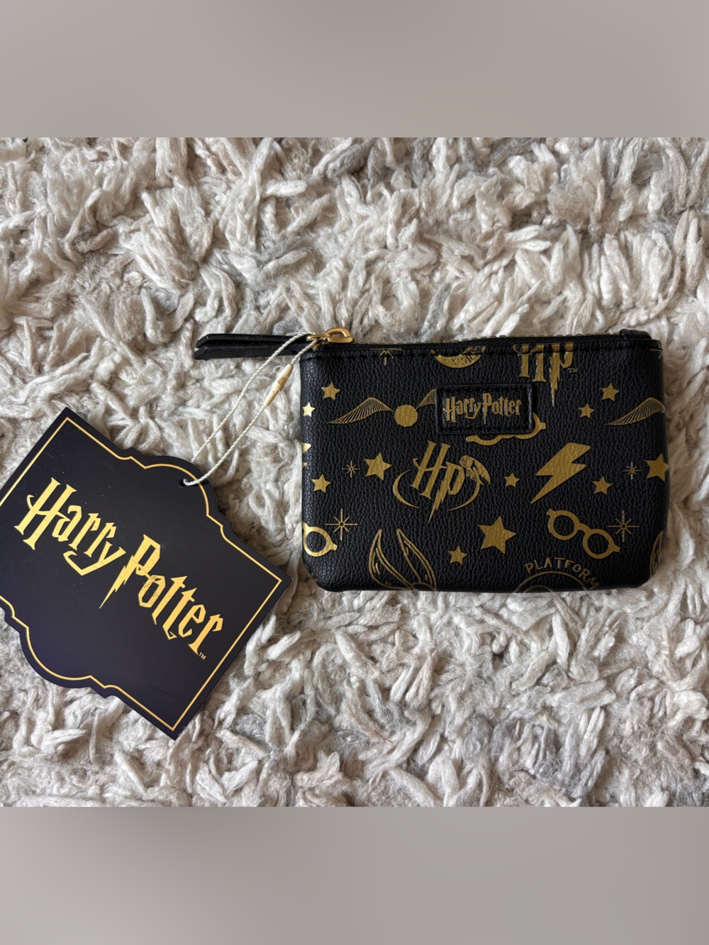 Warner Bros. Harry Potter Black & Gold Zip Pouch Primark Exclusive